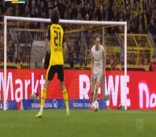 激战昨夜,负险象环生,保级悬念重,平博体育官网,APP下载,注册领彩金,官方网站,网站入口