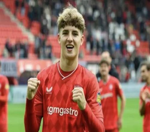 香港壁球公,开赛,埃及球星战,平博体育官网,APP下载,注册领彩金,官方网站,网站入口